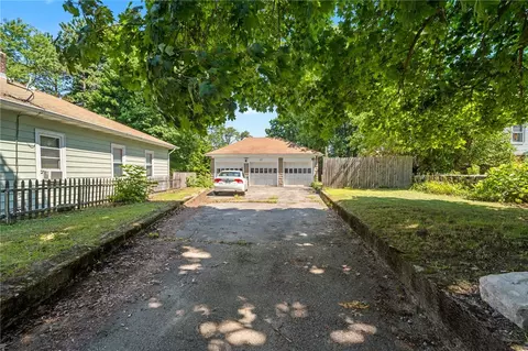 Exterior - 323 Maple St, Woonsocket, RI 02895 photo 4 of 9