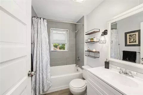 Bath - 323 Maple St, Woonsocket, RI 02895 photo 2 of 2