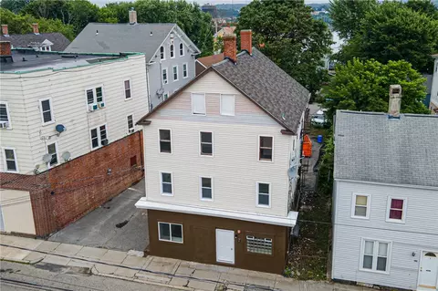 203 Arnold St, Woonsocket, RI 02895