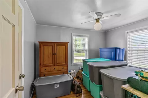 136 Circuit Dr, Warwick, RI 02889 photo 29
