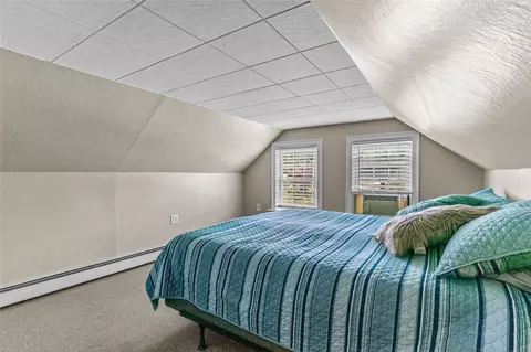 136 Circuit Dr, Warwick, RI 02889 photo 31
