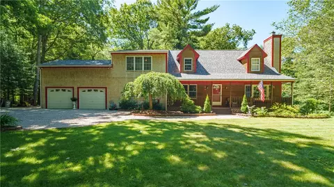 54 Breakheart Hill Rd, West Greenwich, RI 02817