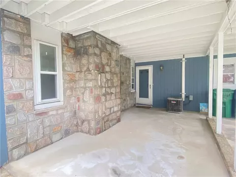 Exterior - 74 Pell Ave, Warwick, RI 02888 photo 3 of 3