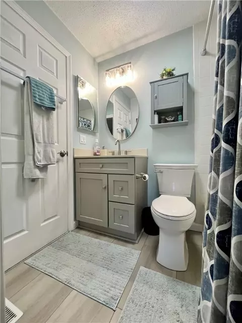 753 Williamsburg Cir, Warwick, RI 02886 photo 7