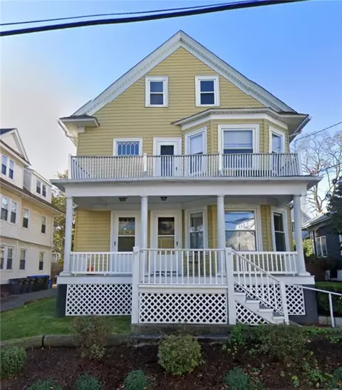 15 Ogden St, Providence, RI 02906