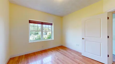 Bedroom - 78 Whispering Pine Way, Exeter, RI 02822 photo 5 of 6