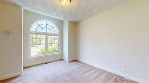 Bedroom - 78 Whispering Pine Way, Exeter, RI 02822 photo 3 of 6