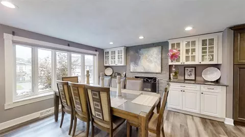 Dining - 331 Asylum Rd, Warwick, RI 02886 photo 1 of 2