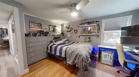 Bedroom - 331 Asylum Rd, Warwick, RI 02886 photo 2 of 4