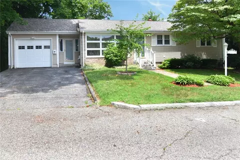 80 Verdi St, North Providence, RI 02904