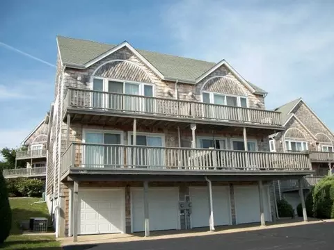 276 Shore Rd #B, Westerly, RI 02891