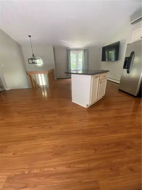 77 Evergreen Rd, Glocester, RI 02814 photo 5