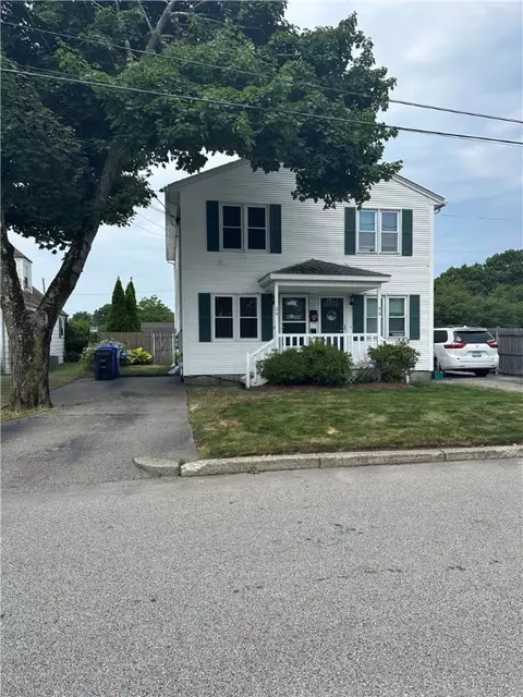 64 Garrity St, Pawtucket, RI 02861