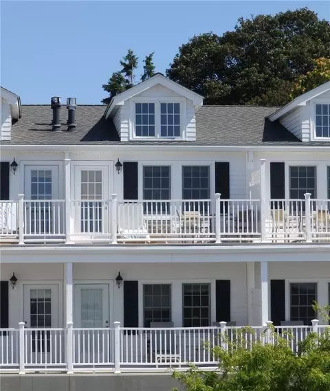 44 Bay St #B106/B206, Westerly, RI 02891