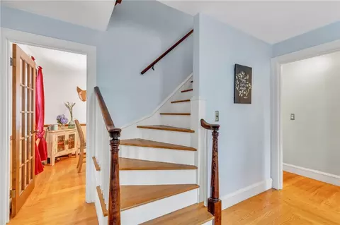Entry Way - 105 Nolbeth Dr, Warwick, RI 02888 photo 2 of 5