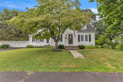 Exterior - 105 Nolbeth Dr, Warwick, RI 02888 photo 3 of 8