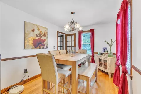 Dining - 105 Nolbeth Dr, Warwick, RI 02888 photo 1 of 4