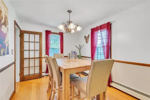 Dining - 105 Nolbeth Dr, Warwick, RI 02888 photo 2 of 4