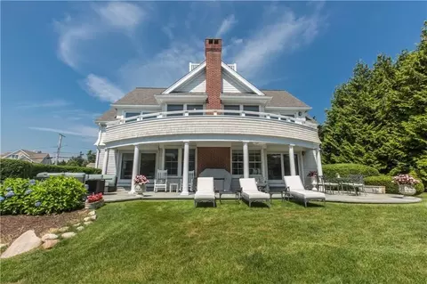 Exterior - 12 Knowles Ave, Westerly, RI 02891 photo 2 of 4