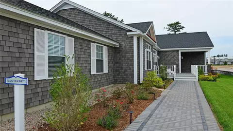 450 Sand Plains Trl #D12A, South Kingstown, RI 02879