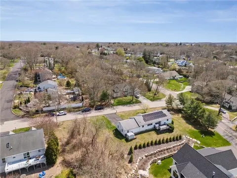 View/Area - 2 Hazel St, Westerly, RI 02891 photo 2 of 2