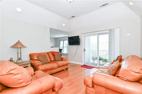 84 Mill St #304, Woonsocket, RI 02895 photo 6