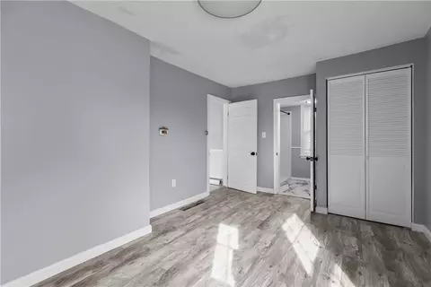 Bedroom - 786 Sandy Ln, Warwick, RI 02889 photo 2 of 11