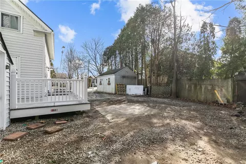 Exterior - 786 Sandy Ln, Warwick, RI 02889 photo 8 of 9