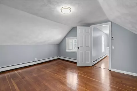 Bedroom - 786 Sandy Ln, Warwick, RI 02889 photo 8 of 11