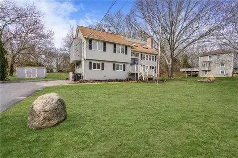 8 David Dr, Coventry, RI 02816 photo 3