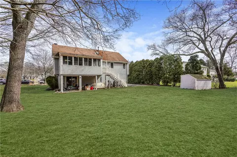 8 David Dr, Coventry, RI 02816 photo 6