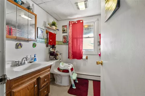 143 Dulude Ave, Woonsocket, RI 02895 photo 3