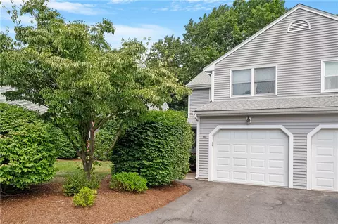 154 Bear Hill Rd #301, Cumberland, RI 02864