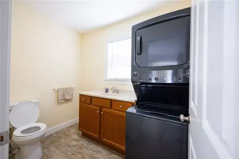 194 Ward St, Woonsocket, RI 02895 photo 18