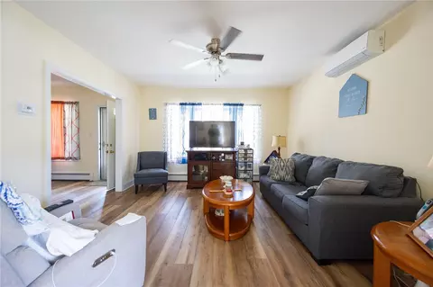 194 Ward St, Woonsocket, RI 02895 photo 11
