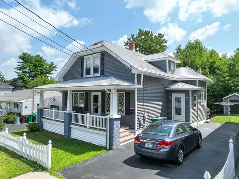 194 Ward St, Woonsocket, RI 02895 photo 7