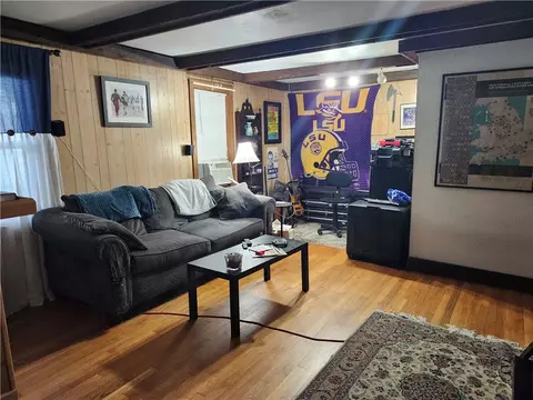 17 6th Ave, Woonsocket, RI 02895 photo 5
