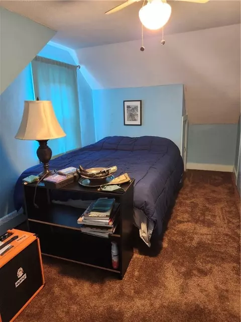 17 6th Ave, Woonsocket, RI 02895 photo 3