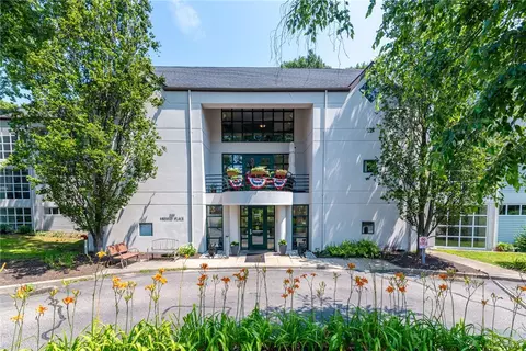 229 Medway St #104, Providence, RI 02906