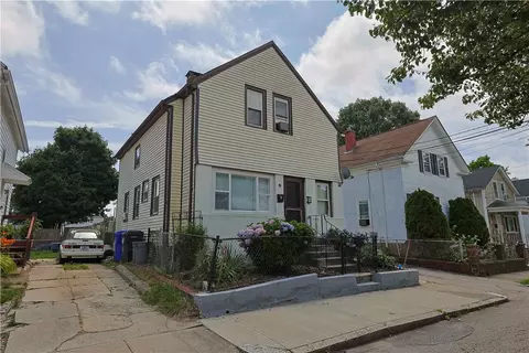 79 Vine St, East Providence, RI 02914