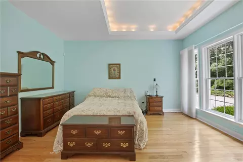 Bedroom - 26 Moonlight Dr, Westerly, RI 02891 photo 3 of 8