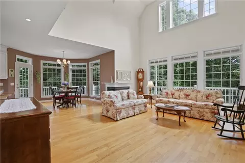 Living - 26 Moonlight Dr, Westerly, RI 02891 photo 1 of 4