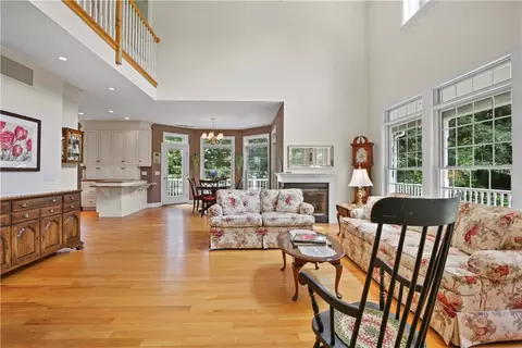 Living - 26 Moonlight Dr, Westerly, RI 02891 photo 3 of 4