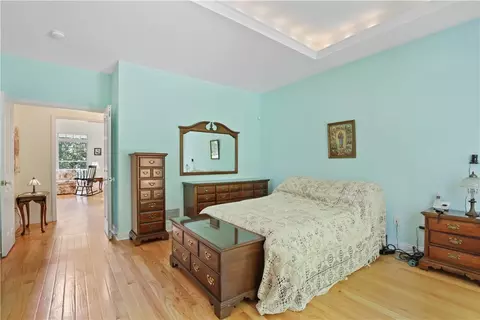 Bedroom - 26 Moonlight Dr, Westerly, RI 02891 photo 2 of 8