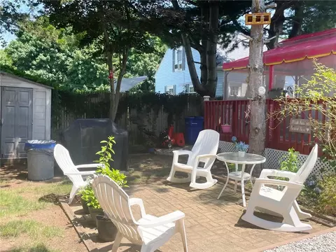 Exterior - 27 Napoleon St, Woonsocket, RI 02895 photo 5 of 17
