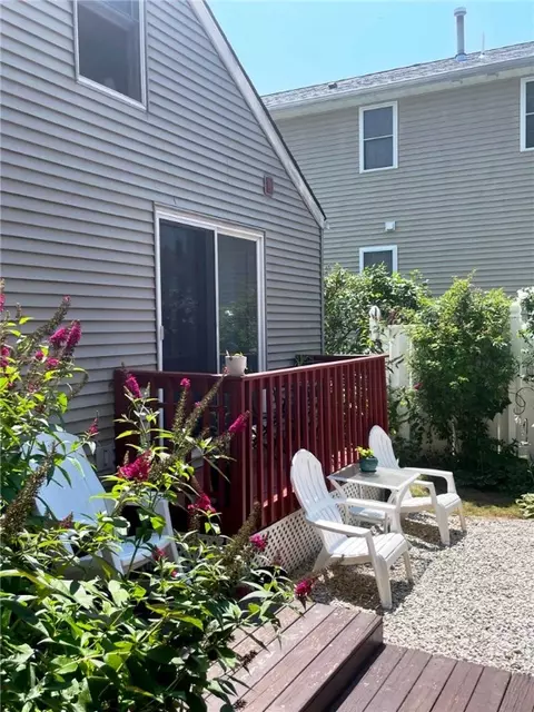 Exterior - 27 Napoleon St, Woonsocket, RI 02895 photo 4 of 17