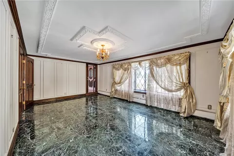 99 Elder Ballou Rd, Woonsocket, RI 02895 photo 9