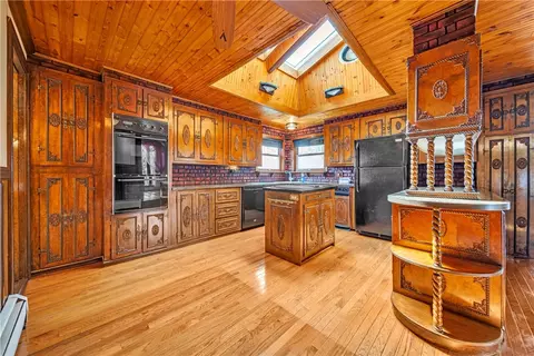 99 Elder Ballou Rd, Woonsocket, RI 02895 photo 7