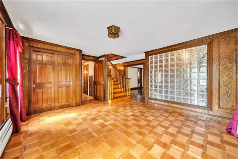 99 Elder Ballou Rd, Woonsocket, RI 02895 photo 10