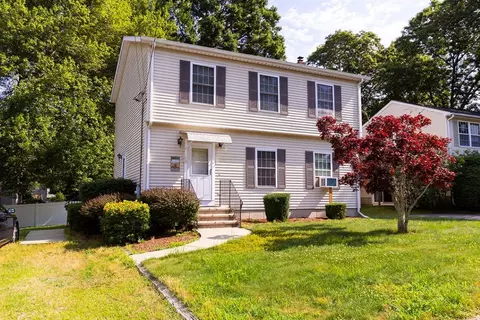 15 Betony Rd, Narragansett, RI 02874